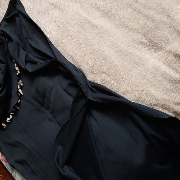 Cole of California - Beach n' Beyond Shell Coverup - Picture 3 of 11